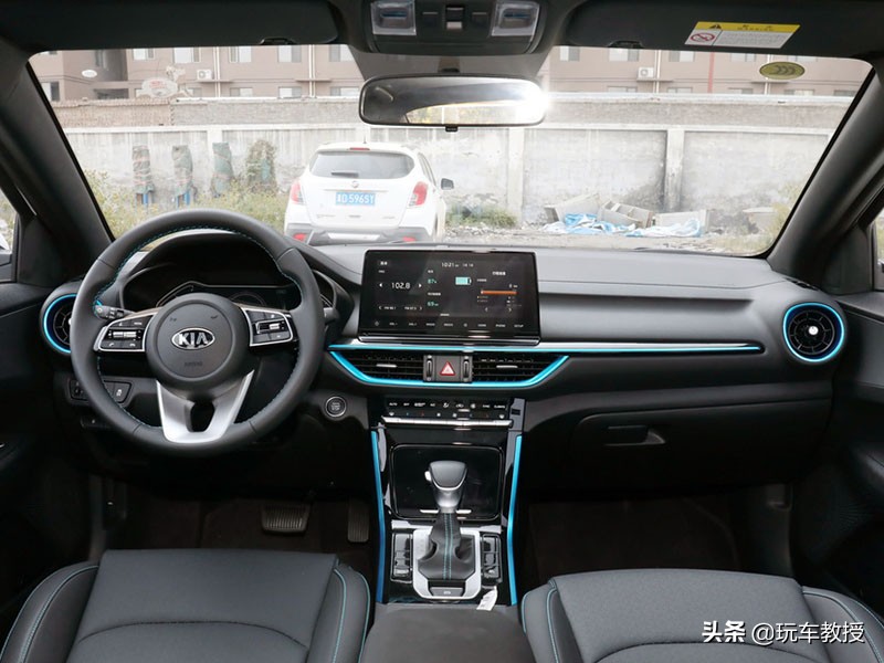 忘了他吧我开卡车养你完整版,忘掉他吧我养你什么梗