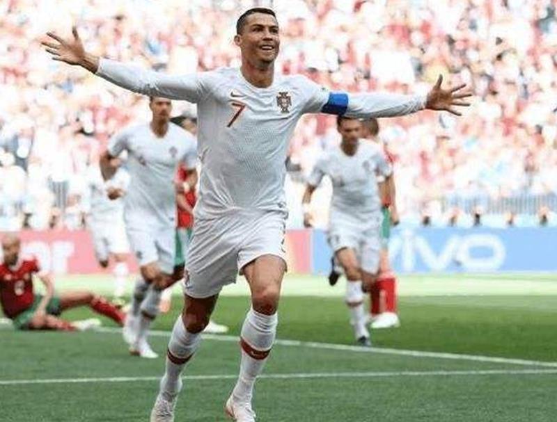 c罗其实已经站在巅峰了,C罗三年