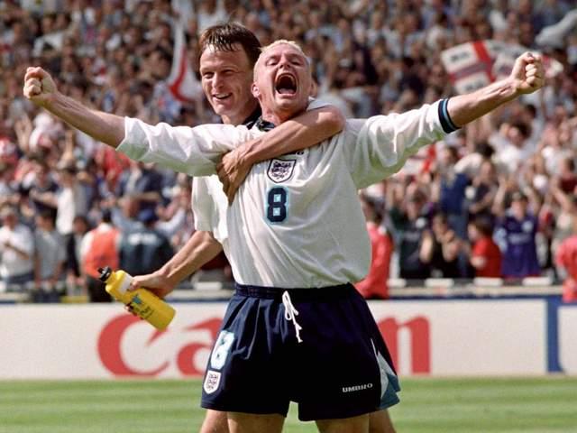 世界足坛最伟大的十大球星,世界上最伟大的11个足球号码