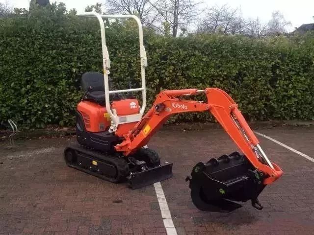 六型挖掘机,挖机市场最常见的几款挖掘机