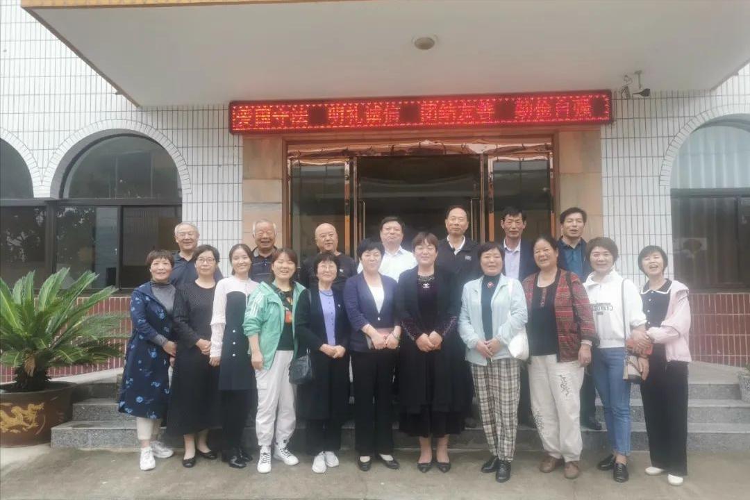 聚龙泉山庄团购,聚龙泉山庄地址