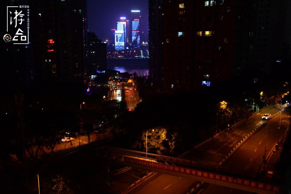 揭开重庆七星岗神秘面纱,打卡重庆最佳夜景观景台