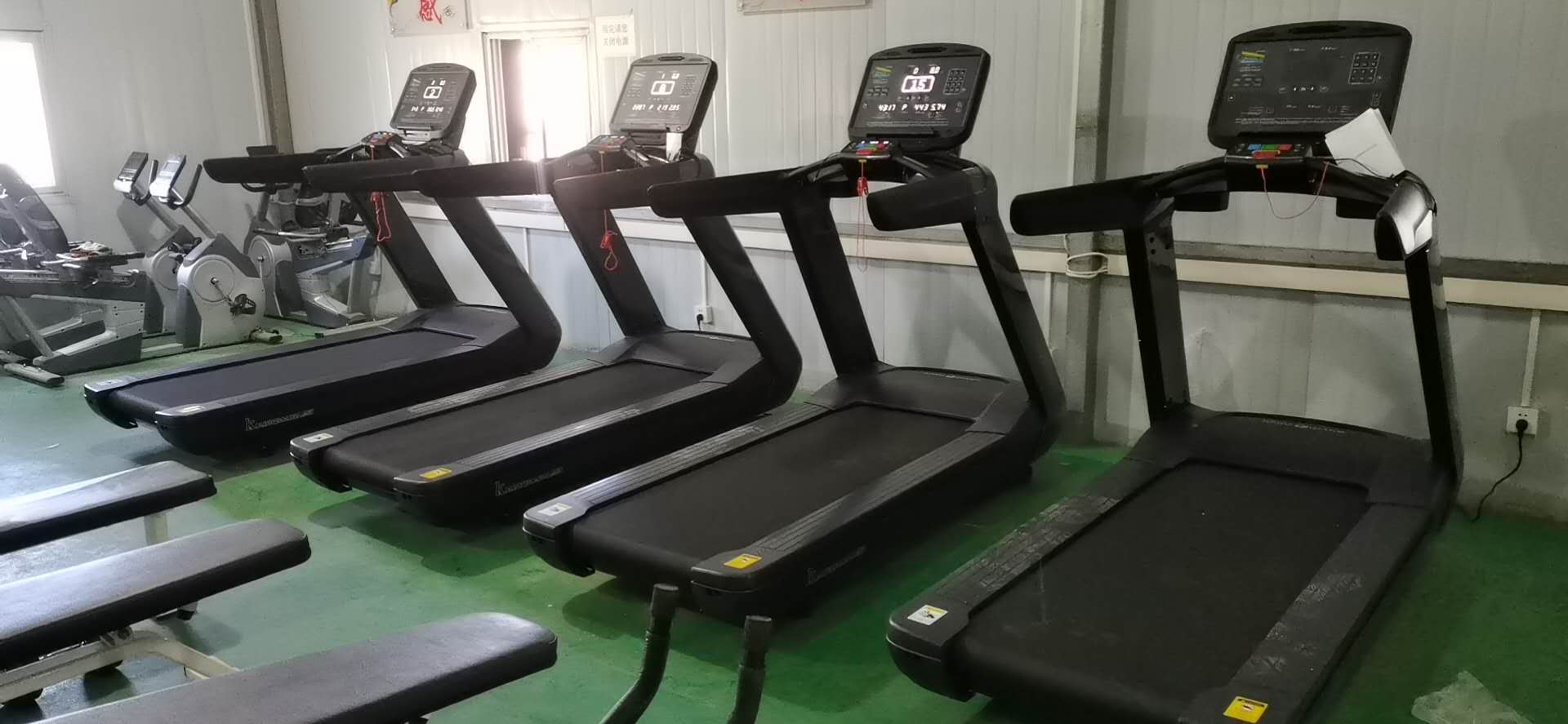 德州十大健身器材厂家电话,室外健身器材厂家联系方式