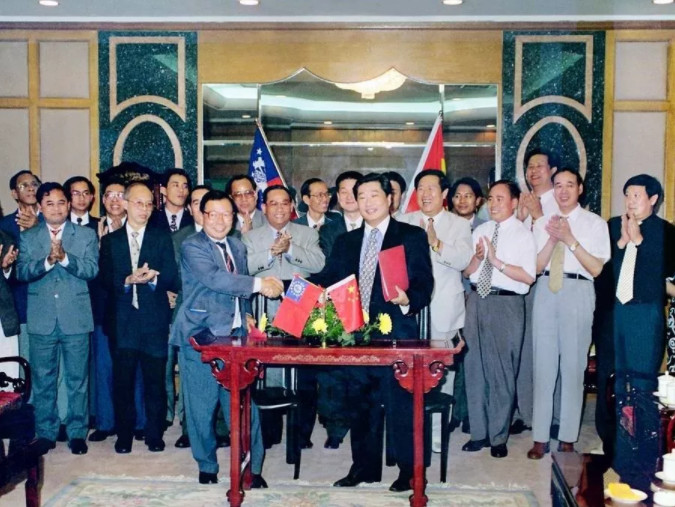 坐拥黄金动力链，潍柴离造车还远吗？谭旭光和改变命运的一次收购