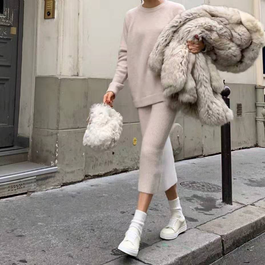 色彩穿搭小技巧,色彩呼应是最简单的穿搭技巧