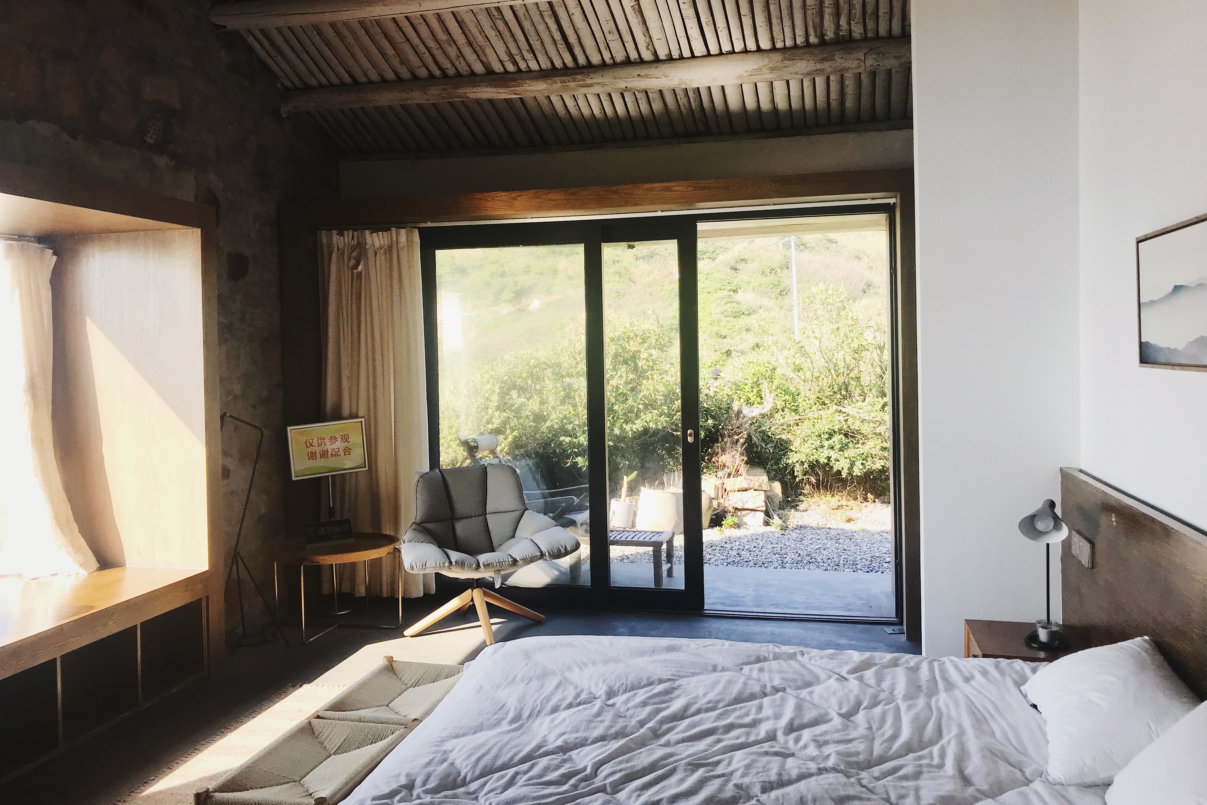 圣托里尼海岛旅游攻略,圣托里尼的绝美海岛