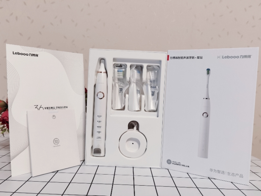 华为智选力博得星钻电动牙刷拆解,华为智选力博得声波电动牙刷星钻