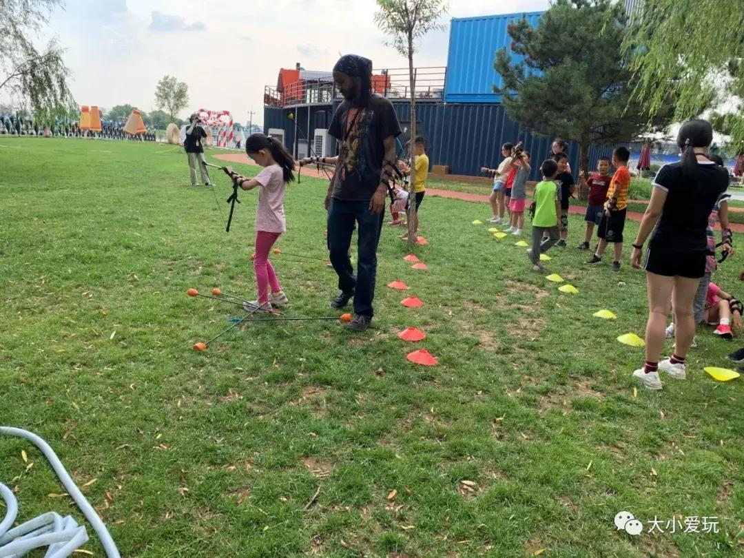 想了解孩子夏令营的营地生活,全国夏令营十大排名户外体验