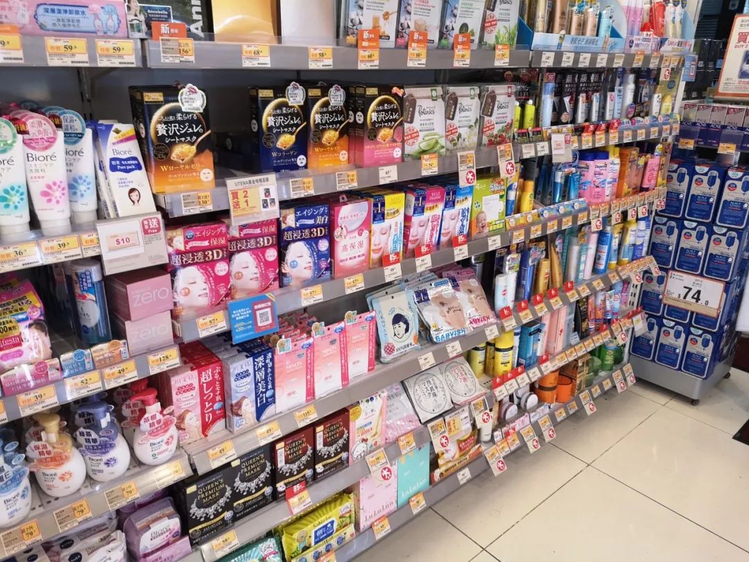 香港澳门哪个更好,香港澳门好申请吗