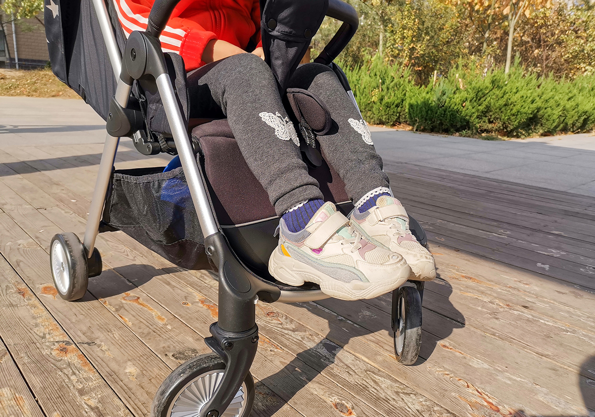 婴儿折叠轻便简易推车3岁内,简便轻巧婴儿推车可睡觉