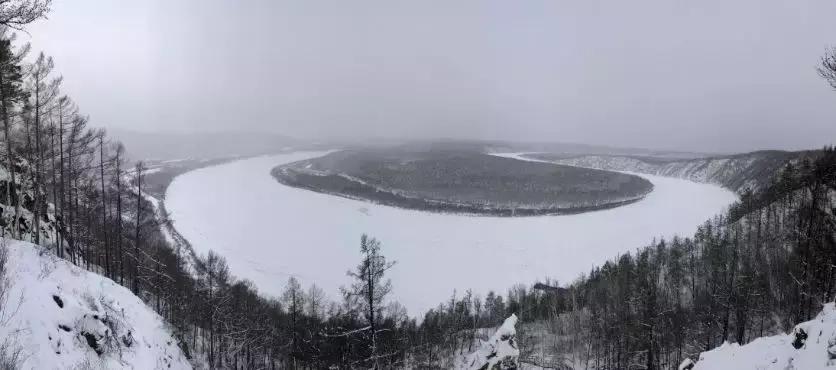 《主播旅行社》开团,9888元双国跨境,一车hold住冬季自驾新玩法