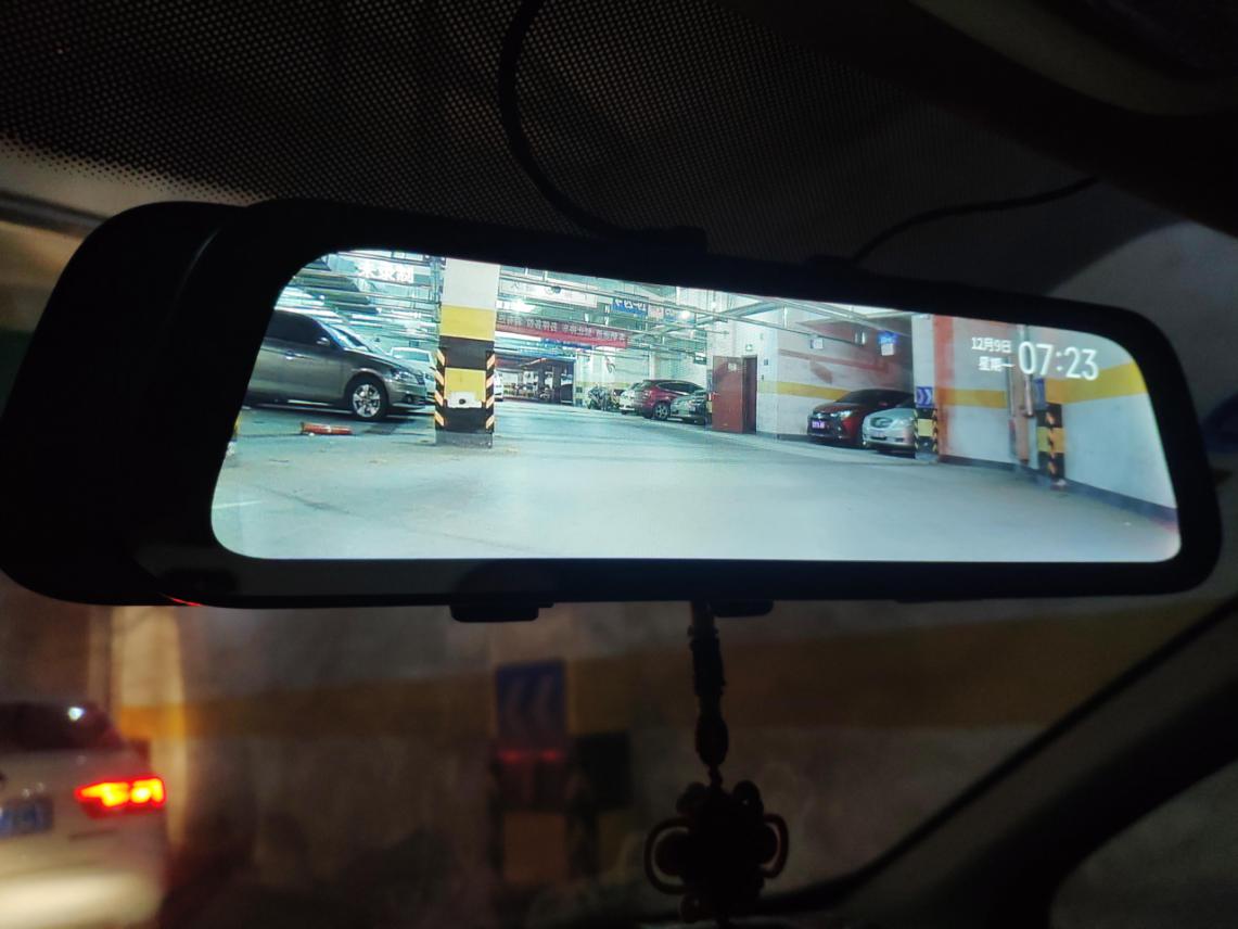 70迈流媒体记录仪后摄像头角度,70迈流媒体记录仪拆解视频