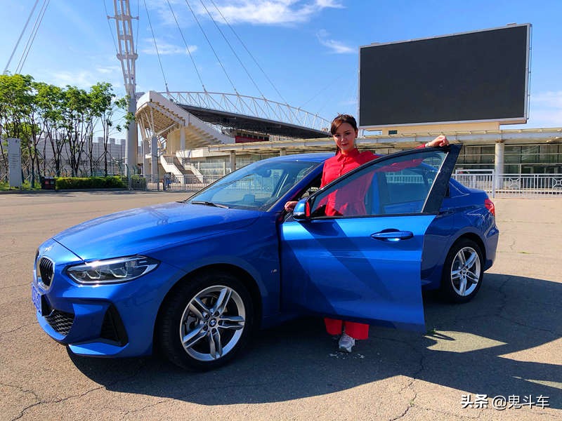 17宝马118试驾,试驾宝马118i