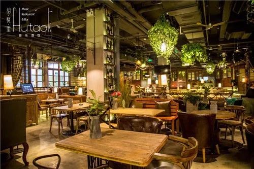 长沙最多明星去的店,长沙有哪些明星开的店铺