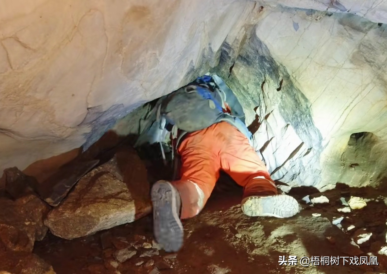 邀请去山东盗墓，“保底赚10万”，一网友动心了，见面后不敢干了