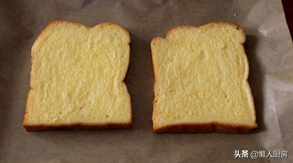 香蕉吐司面包早餐,面包和香蕉的早餐最简单做法