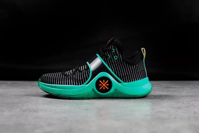 李宁韦德之道9设计师,李宁新出的板鞋韦德上脚