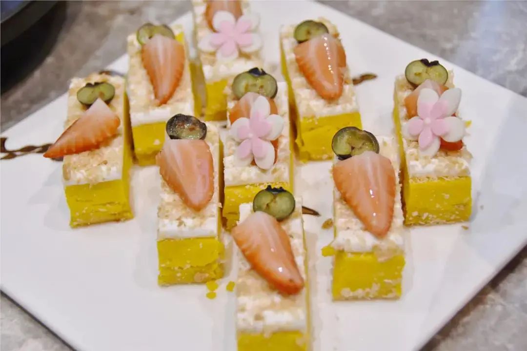 138元团购美食套餐10个菜,138元豪华套餐8款美食