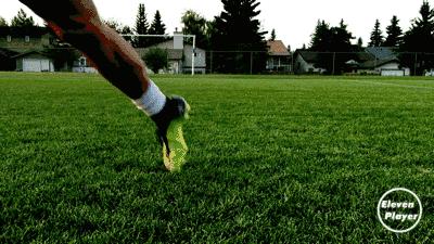 足球过人实用技巧小学生,100个足球过人技巧教学