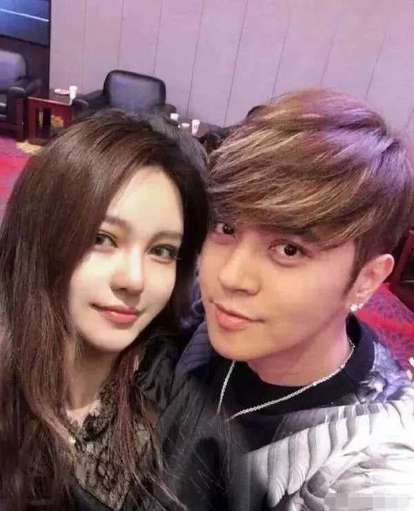 苍井空生产8个月后，网友们还停留在过去，女人这辈子有多难