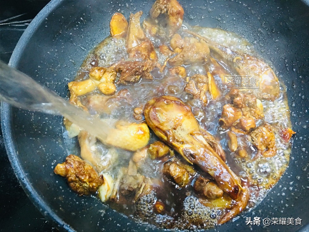 鸭做白切,怎样做白切鸭肉嫩皮脆