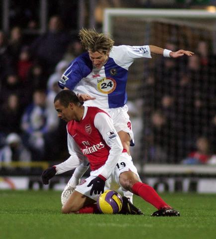 隐藏的王者-铁血后腰（足球）在他们眼里可以人过但绝不让球过