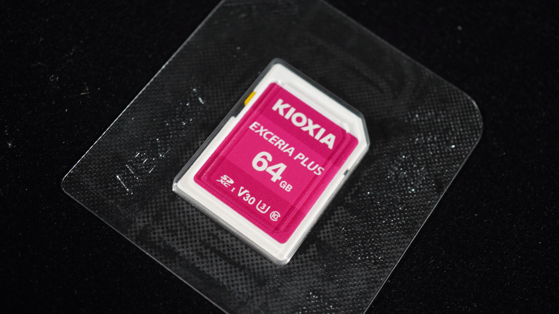 高温不掉速！铠侠,原东芝存储EXCERIAPLUS64GBSD卡