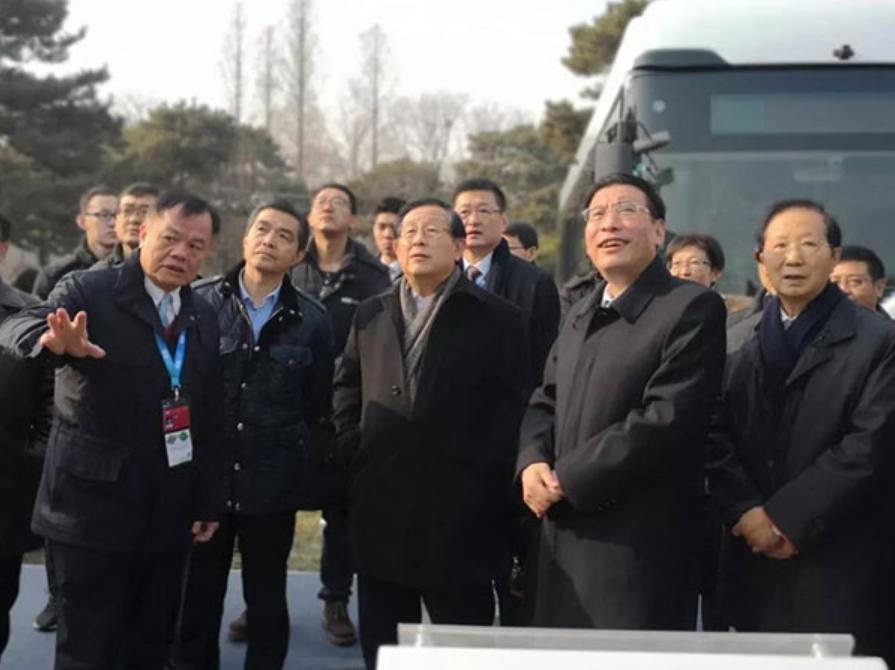 领跑新能源百人大会,上汽新能源百人大会