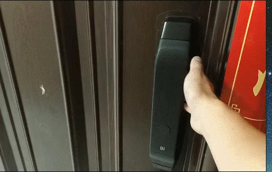 智能锁德施曼自己开门,德施曼锁自动开门