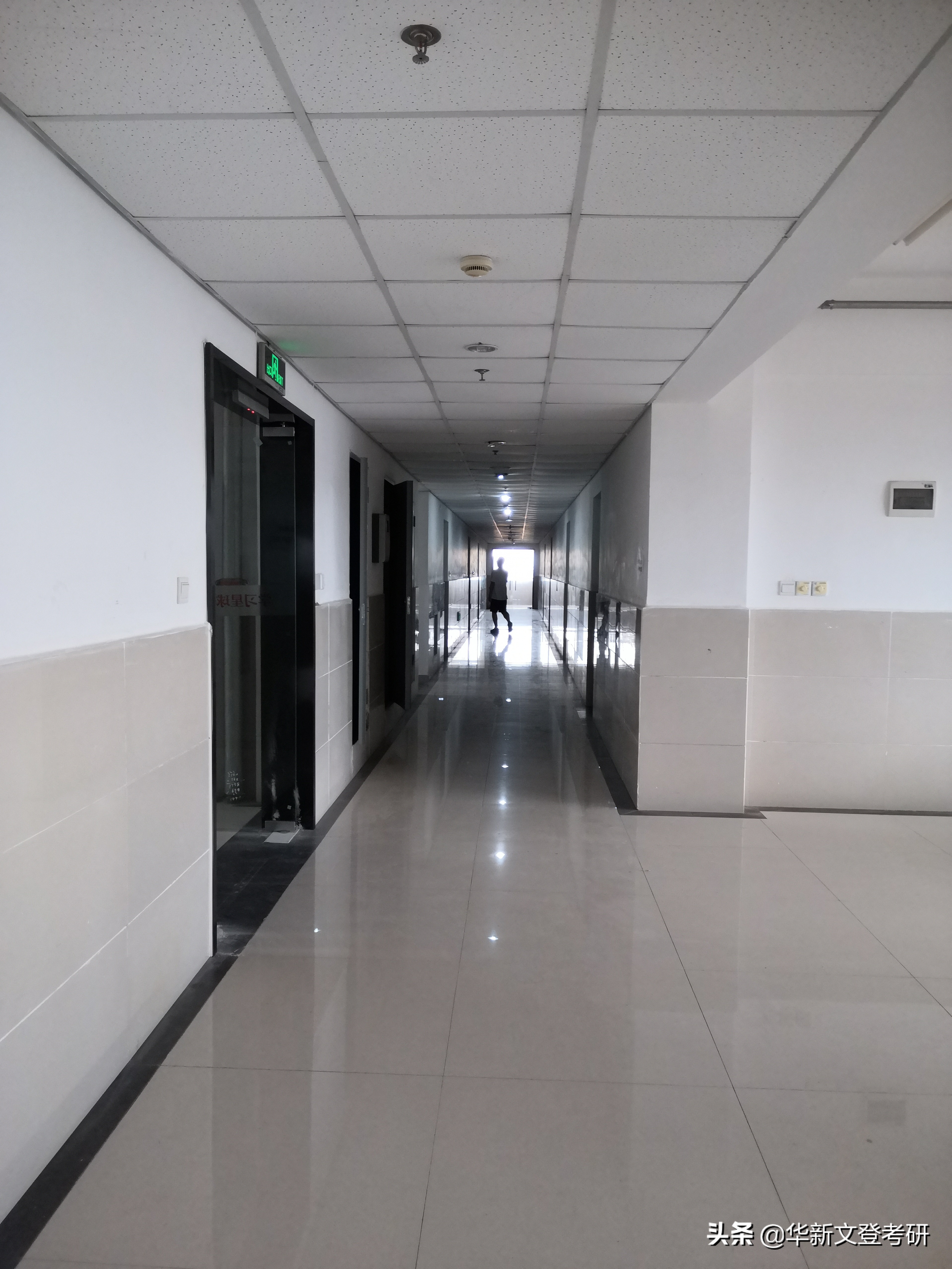 精英寄宿考研自习室,寄宿考研集训营自习室