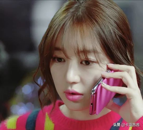 涂口红时的小尴尬,涂口红时易犯的小错误