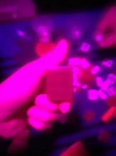 江阴有人赌桌出了“赌神”原来他戴了特制隐形眼镜