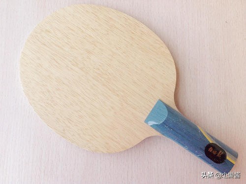 如何选择底板胶皮,如何选择底板和套胶