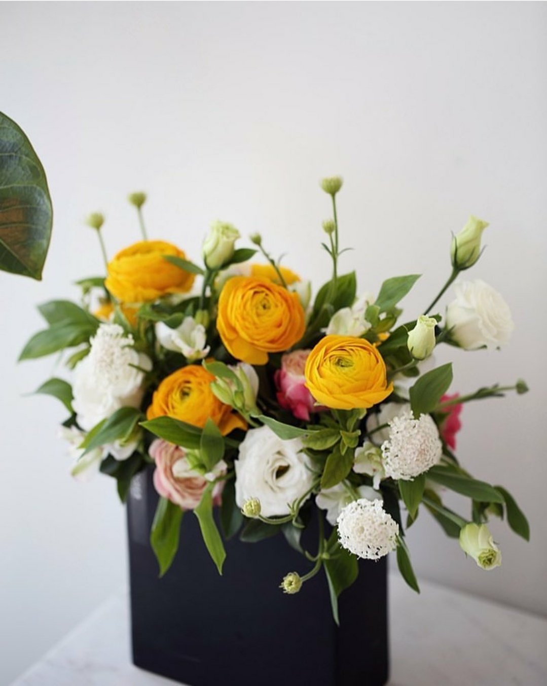 在家开个花店工作室赚钱吗,女人在家开花店赚钱吗