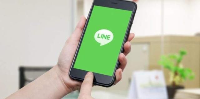 让马化腾“无奈”的公司，借助微信上位，如今赚钱上百亿