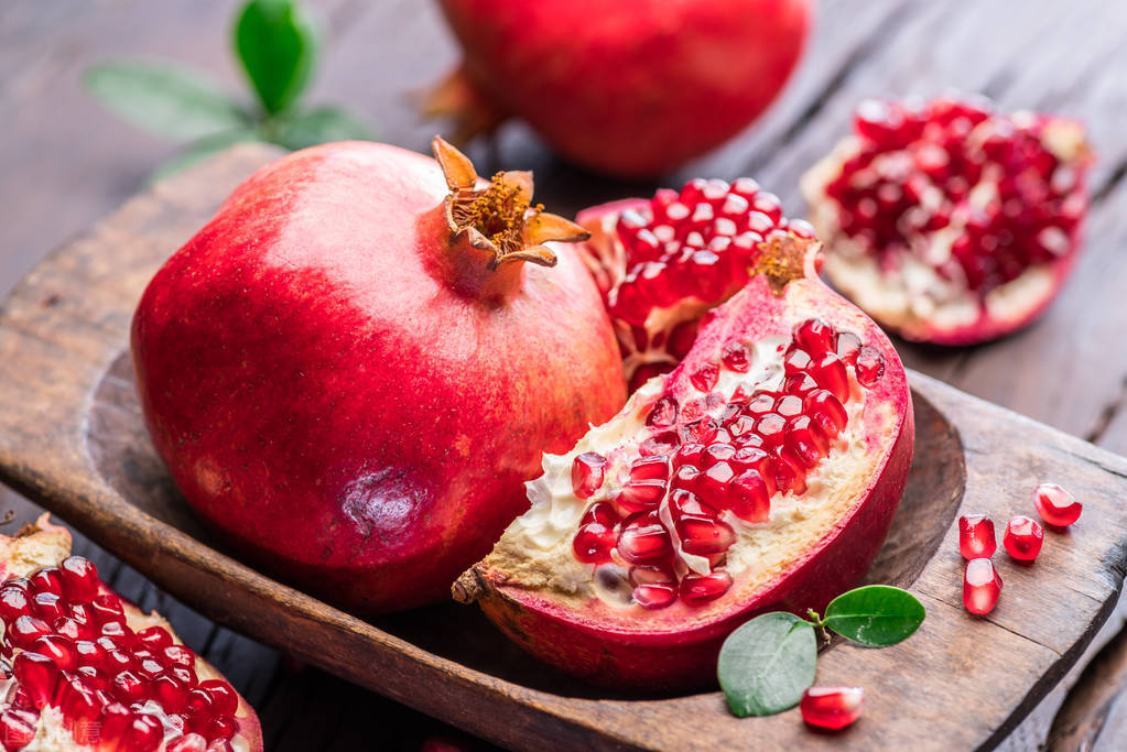 脾胃虚弱湿气重阴火旺吃什么水果,孩子脾胃虚弱积食适合吃哪些水果