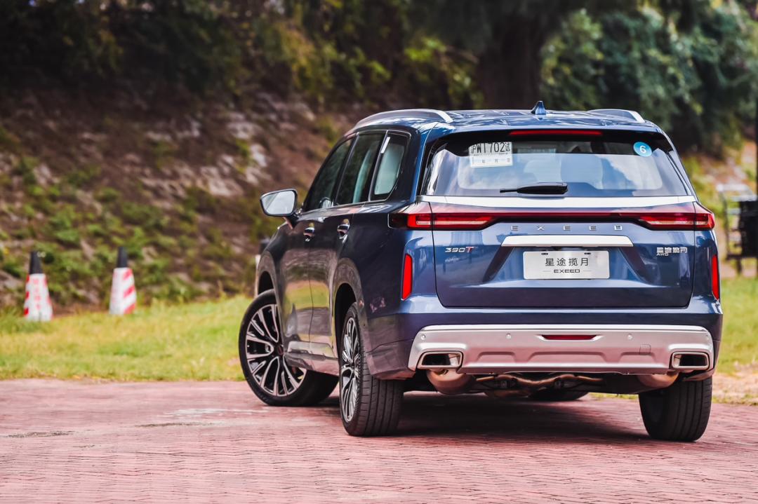 星途揽月六座2.0t试驾视频,星途揽月2023款两驱越野试驾