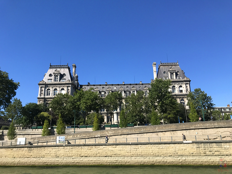 塞纳河左岸和右岸的区别,塞纳河和左岸