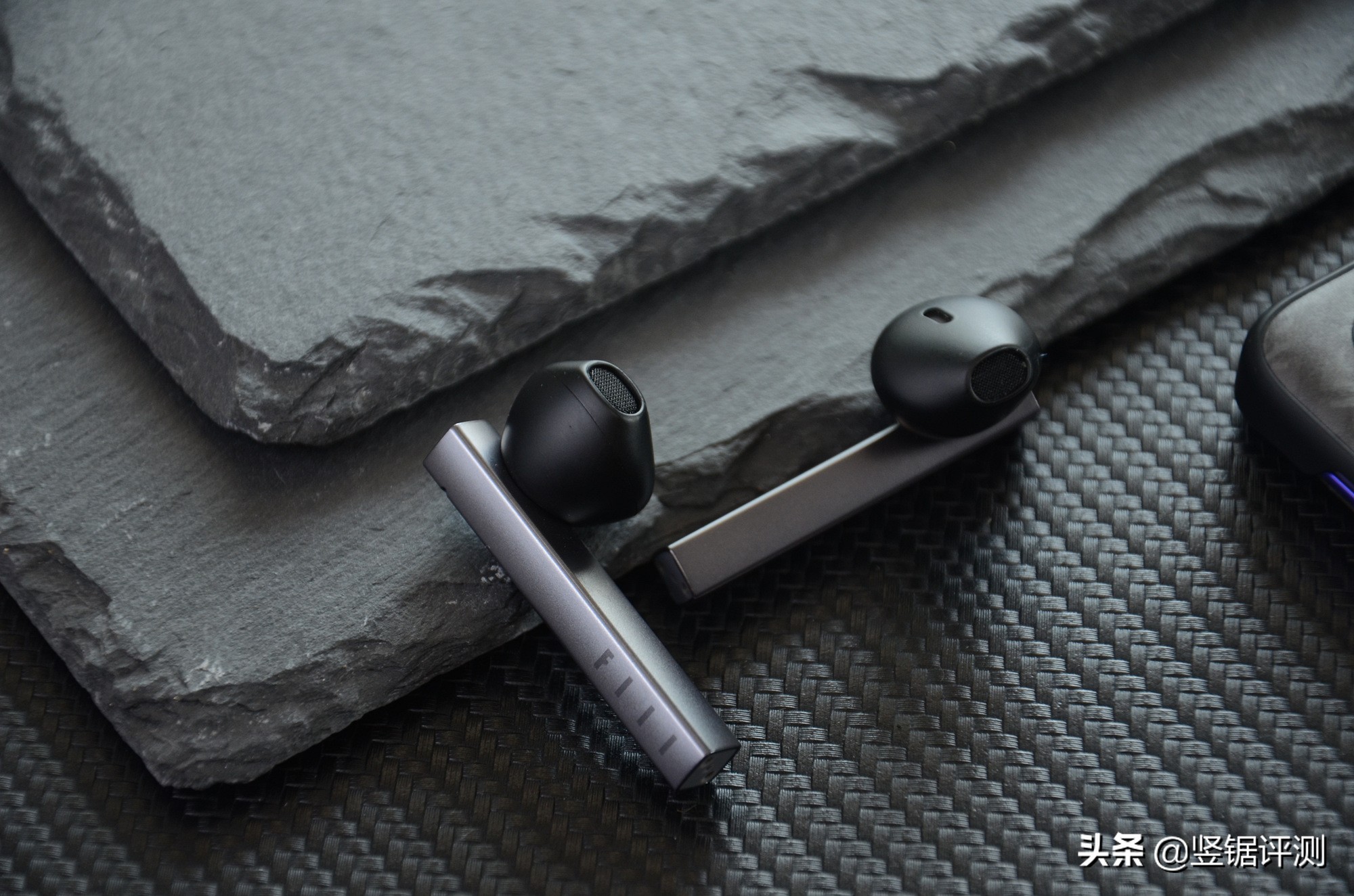 fiilcc2耳机测评视频,fiilcc2真无线蓝牙耳机评测报告