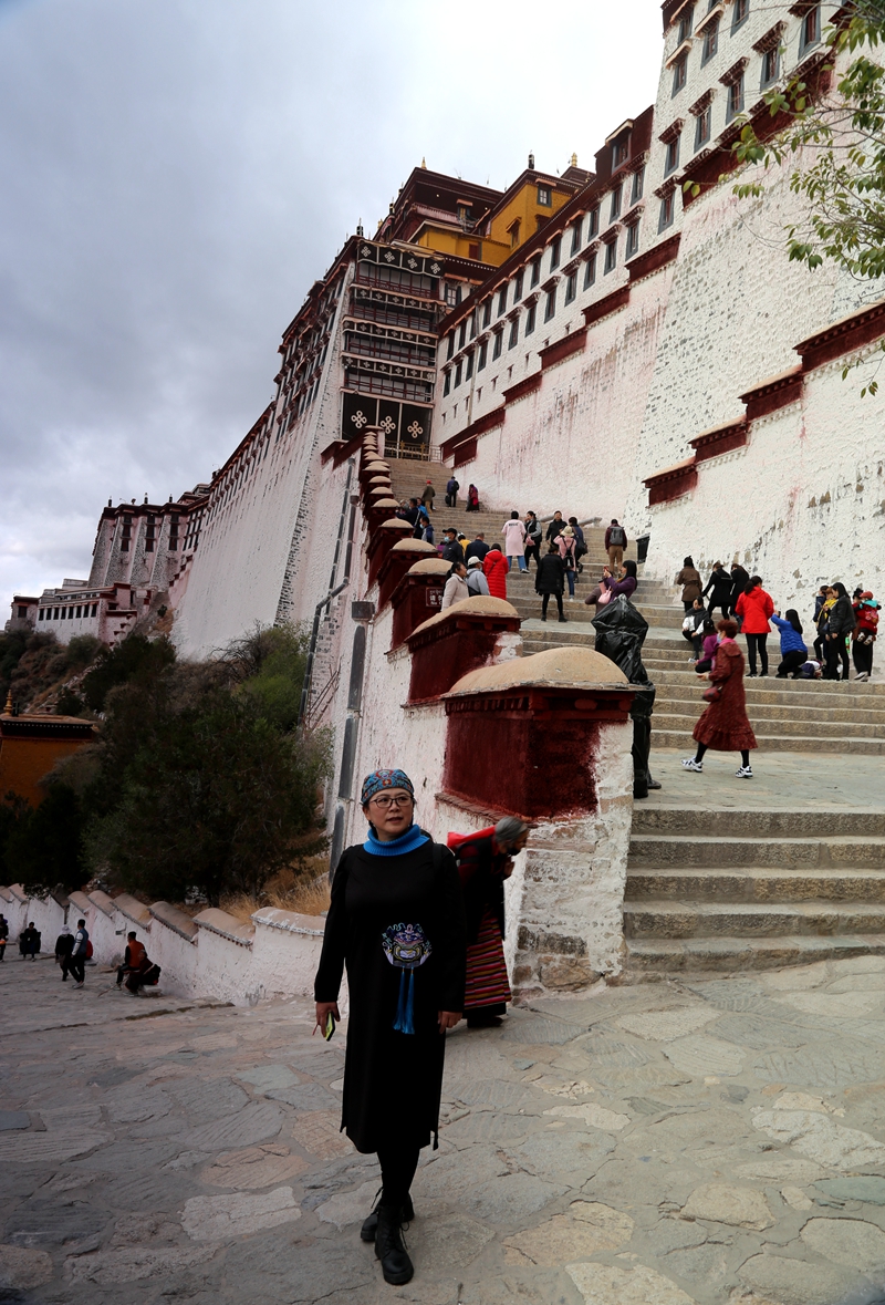 比天空更辽阔比白云更洁净比佛国更妩媚珠峰脚下的游记十