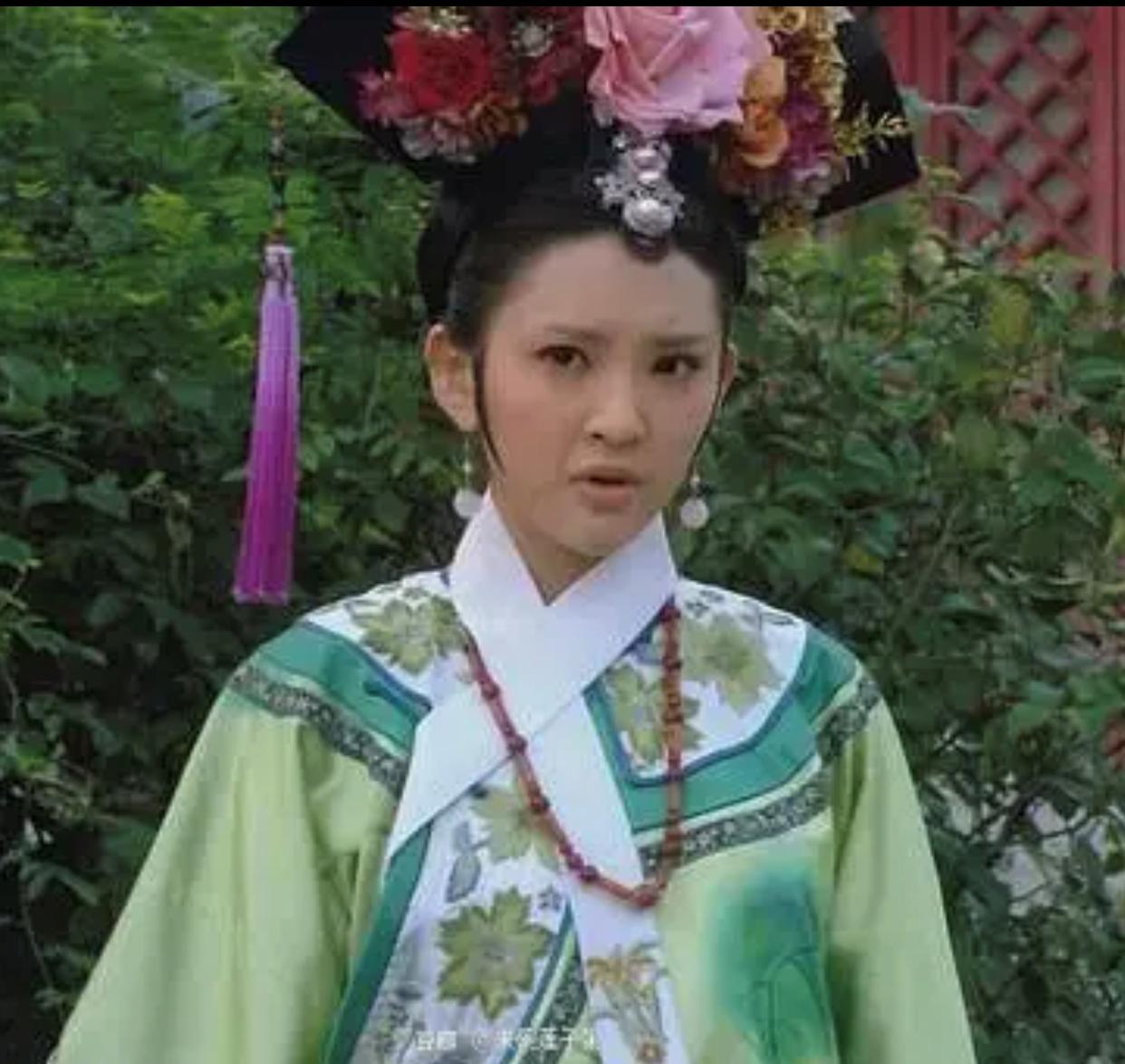 明星撞脸不可怕性别不同就尴尬,意想不到的明星撞脸