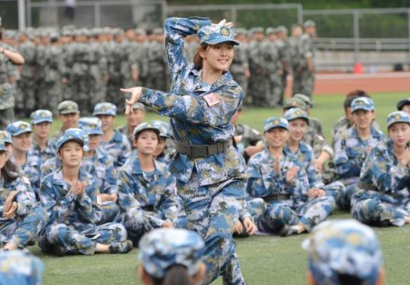 高中军训和大学军训有什么区别,大学军训大概有什么内容