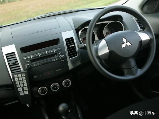 三菱老款欧蓝德evo版本,三菱欧蓝德前世今生