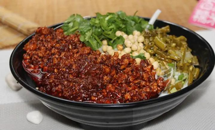 新疆的美食不只是羊肉串,来疆必吃的美食