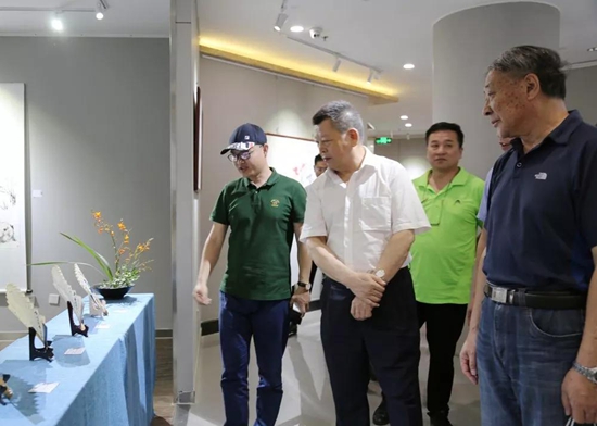 “舍形悦影”处凡传统文人画全球巡展（临沂站）开幕