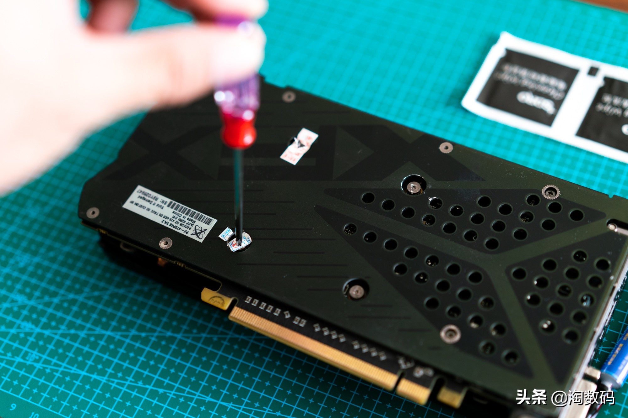 300元AMD显卡,amd300元吃鸡电脑