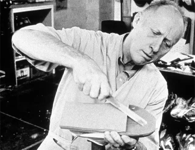 阿迪和耐克的较量,耐克和阿迪对话