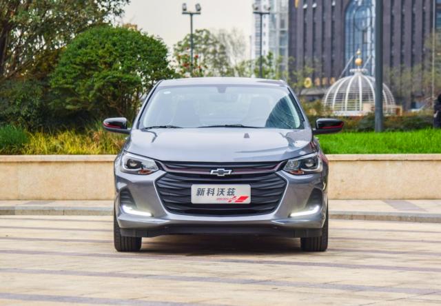 雪佛兰科沃兹和丰田卡罗拉,雪佛兰轻混和卡罗拉双擎