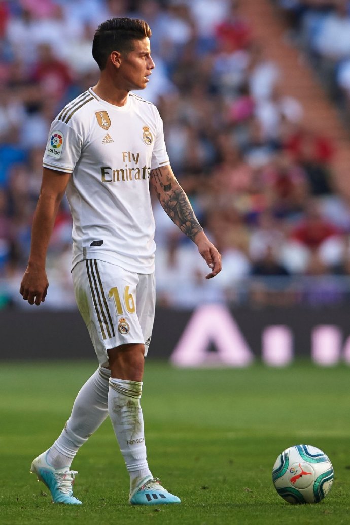 齐祖西甲最难的一次,齐祖巴萨夺冠阵型