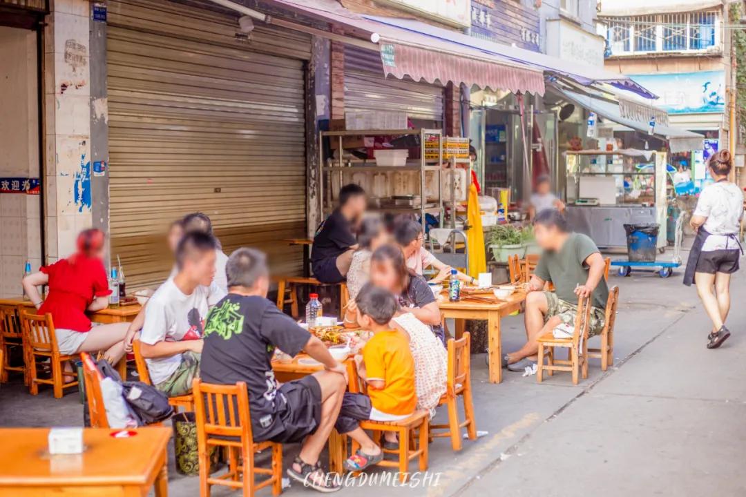 成都周边一个被遗忘的小镇,成都南门被遗忘的地方